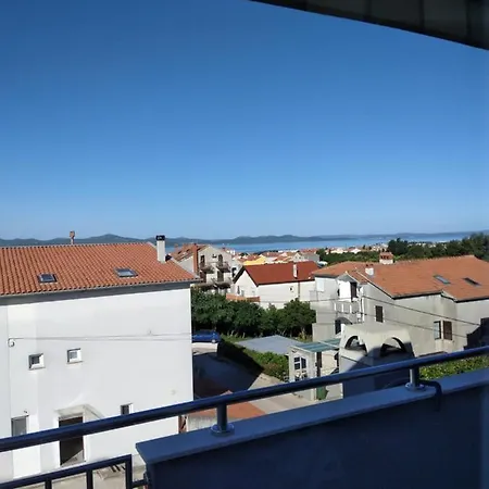 Deluxe Korina & Ramona