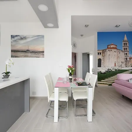 Deluxe Korina & Ramona 4* Zadar