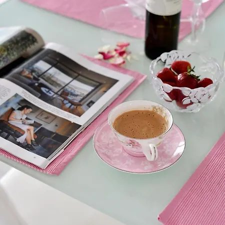 Deluxe Korina & Ramona 4*