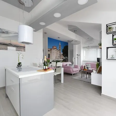 Deluxe Korina & Ramona 4* Zadar