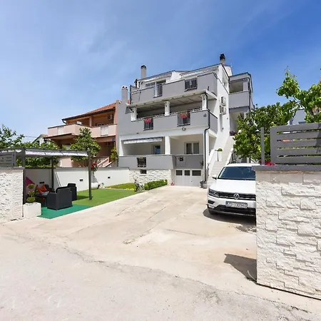 Deluxe Korina & Ramona Casa de hóspedes Zadar