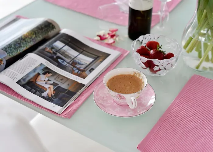 Deluxe Korina & Ramona 4*