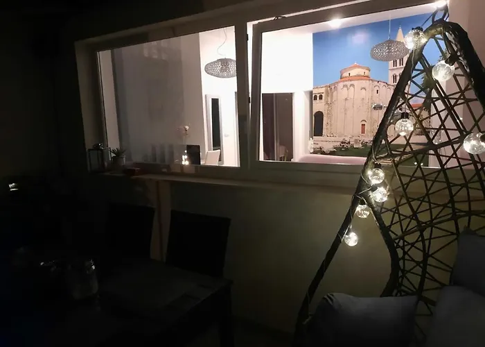 Deluxe Korina & Ramona Задар